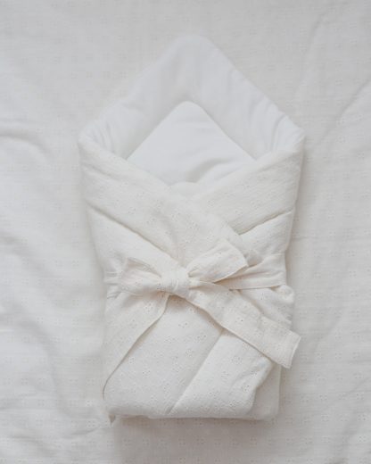 Babyly Embroidered Baby Wrap - Ecru Babyly Embroidered Baby Wrap - Ecru