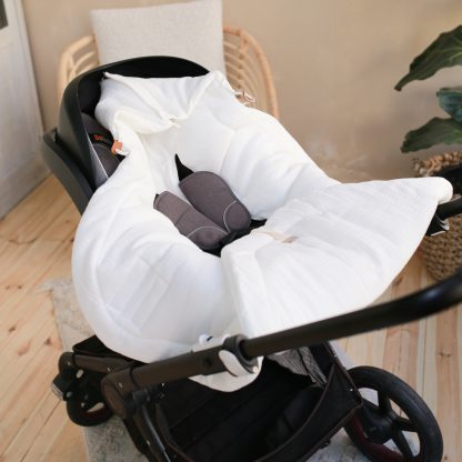 Car discount seat swaddle